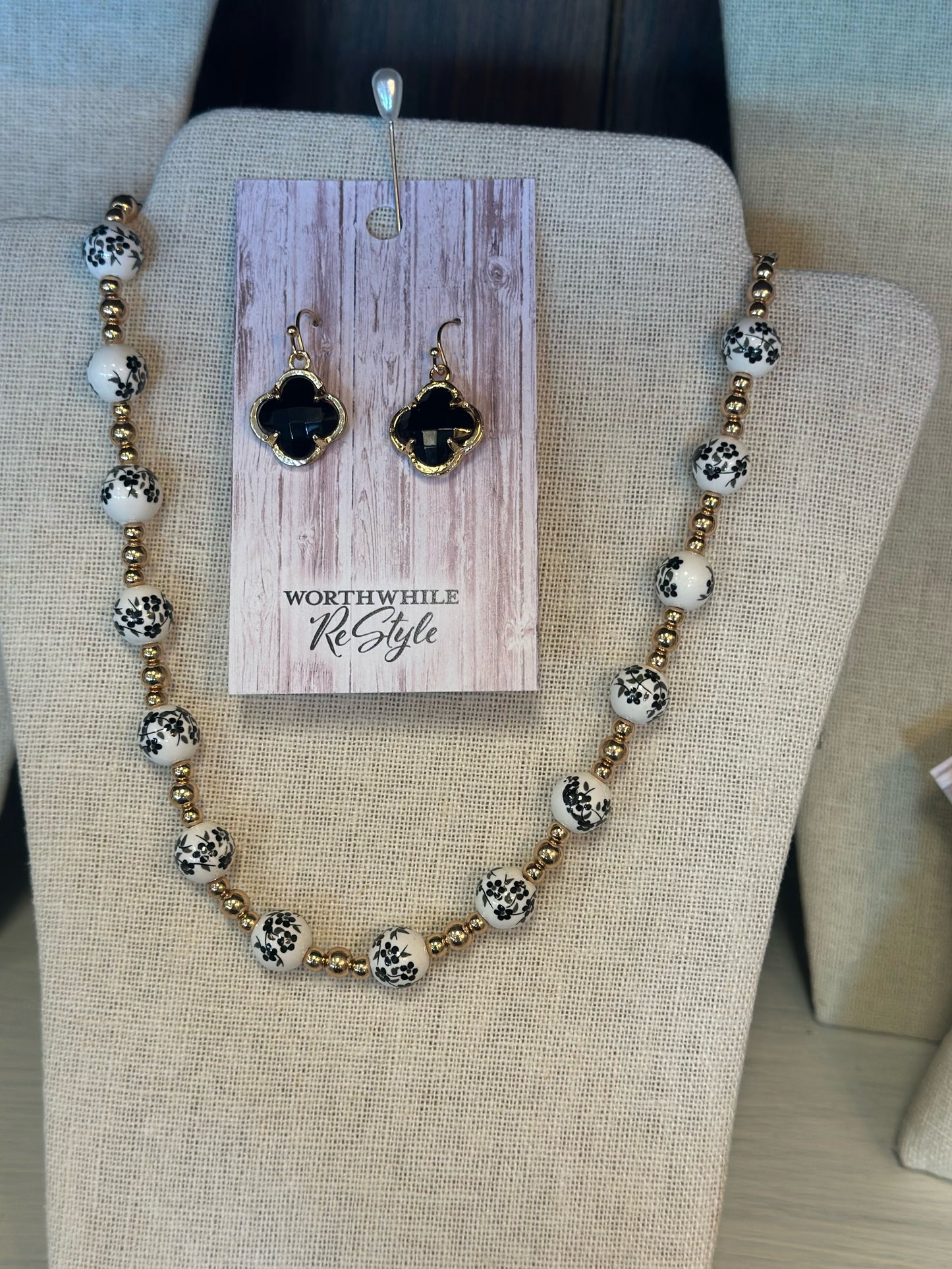 Necklace and Earrings Set