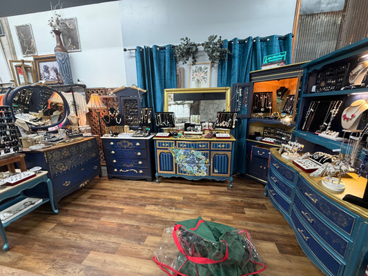Vendor Spotlight: Karen Marie Designs, Jewelry with a Past and a Future