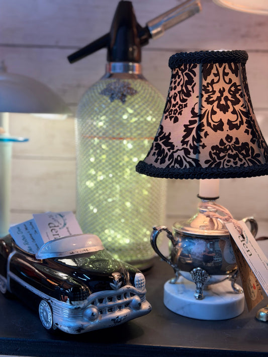 Giving the Past a Bright New Future: The Retro Den Moves to The Lazy Daisy!