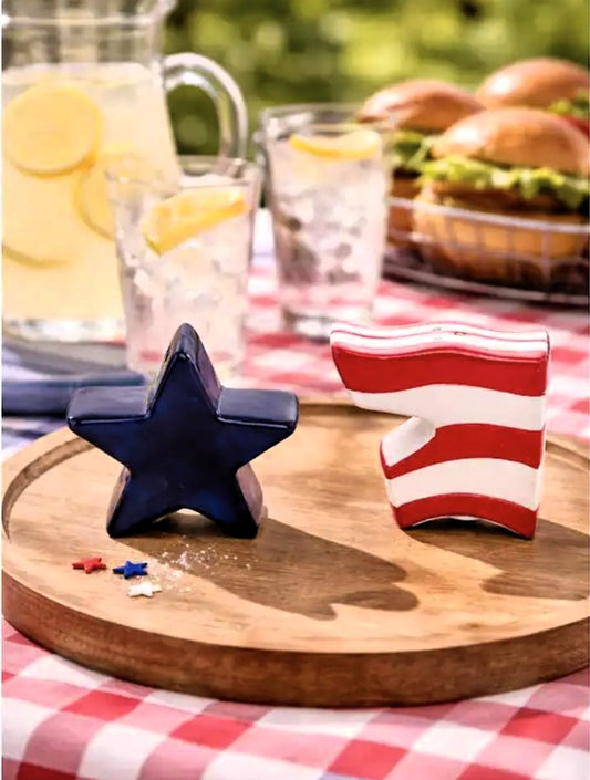 Patriotic Salt & Pepper Shakers